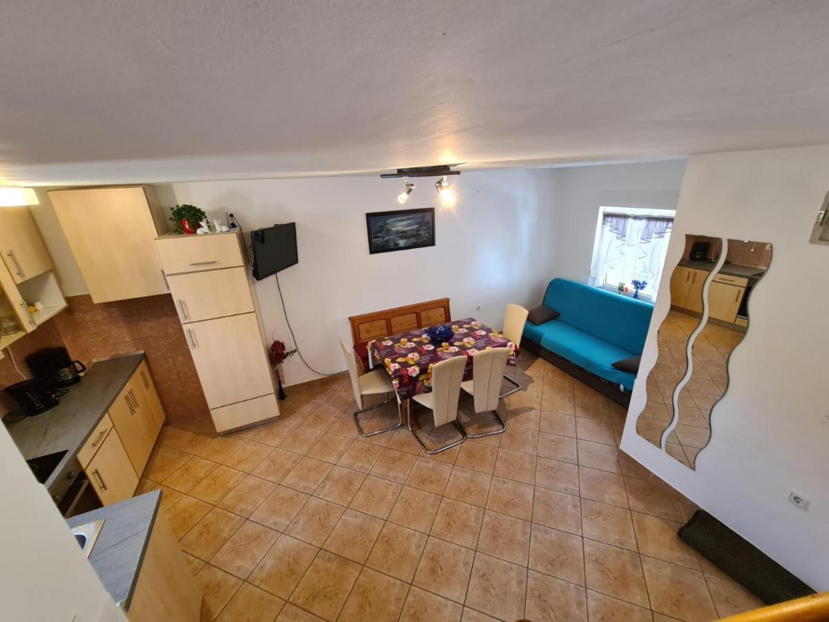 Apartments Tuka Near The Beach Vir Bagian luar foto